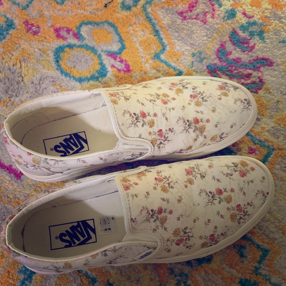Vans floral 9.5